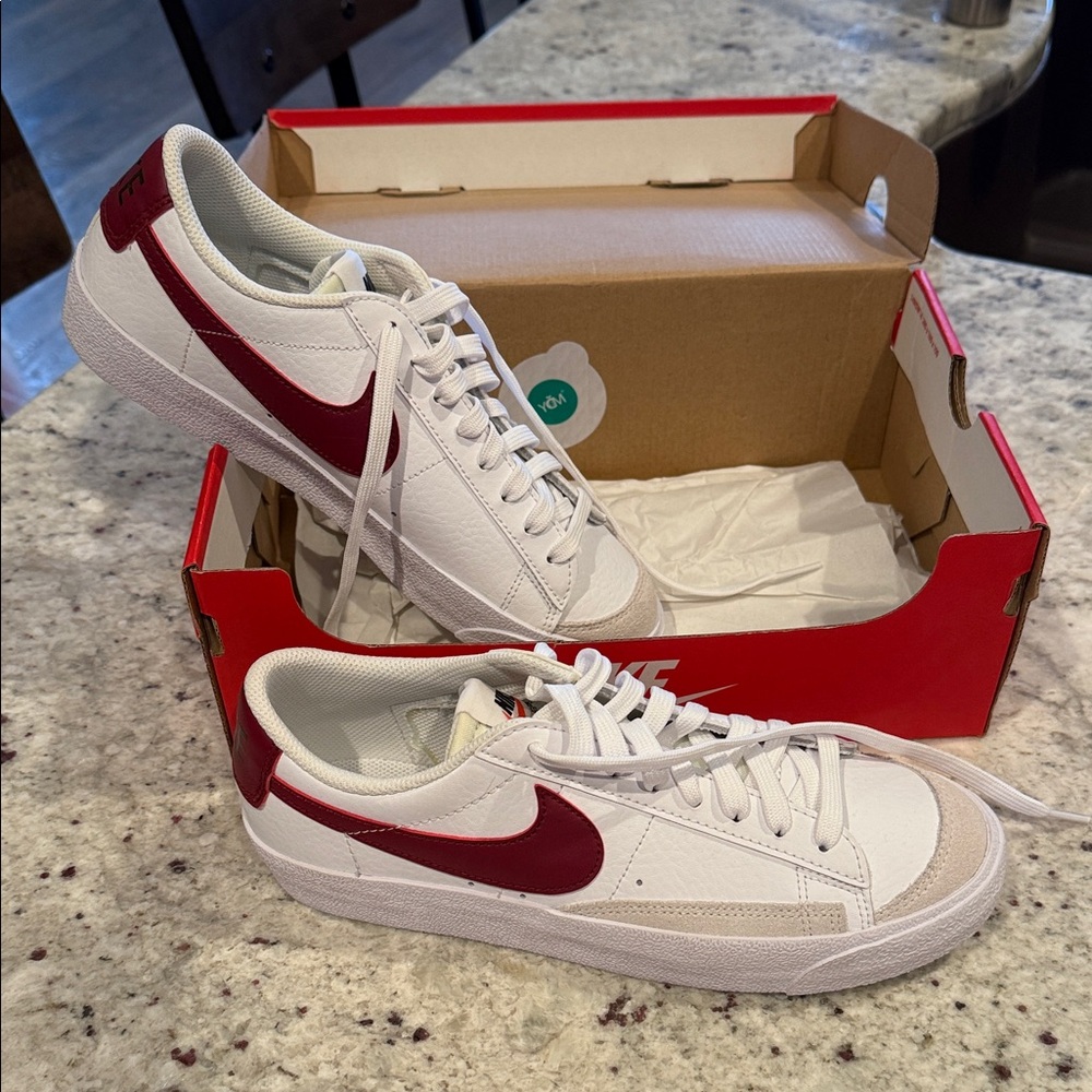 Nike Kids White and Maroon Sneakers